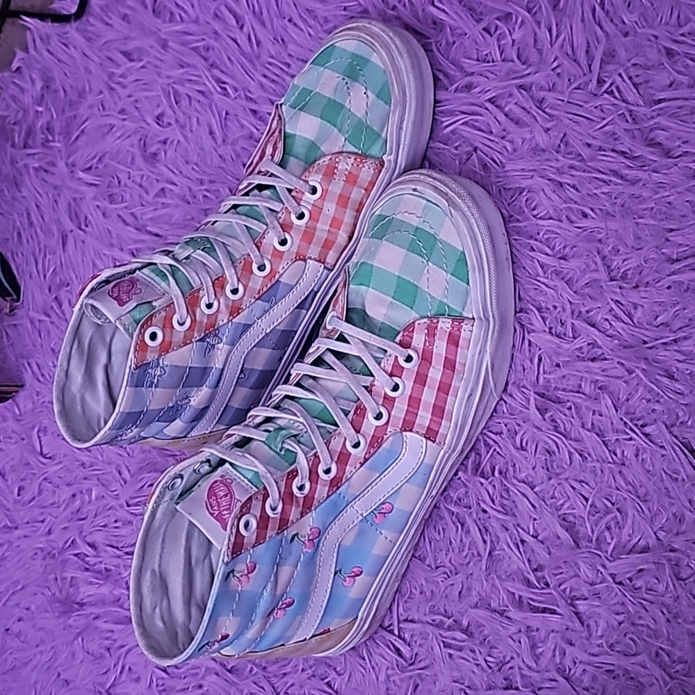 Size 9 Vans Picnic patchwork embroidery hi top sneakers